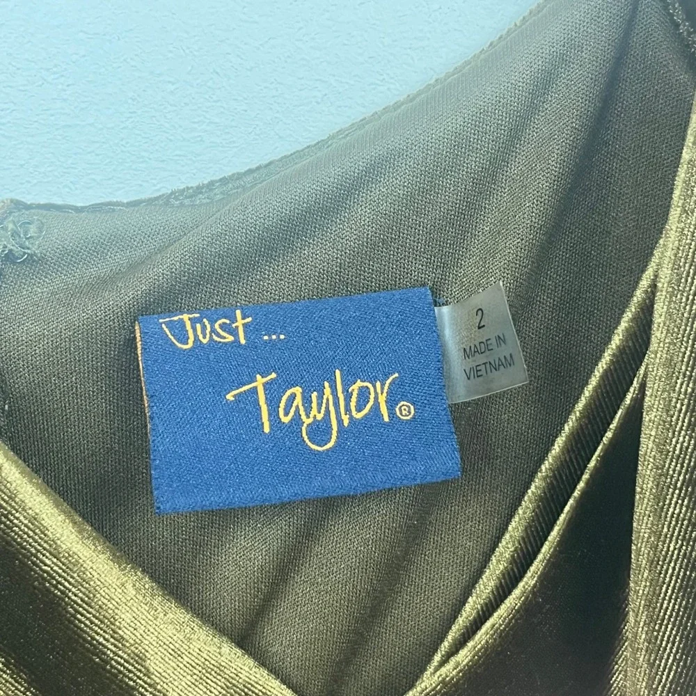 Just Taylor Olive Green Velvet Cowl Neck Maxi Dress Spaghetti Strap Size 2